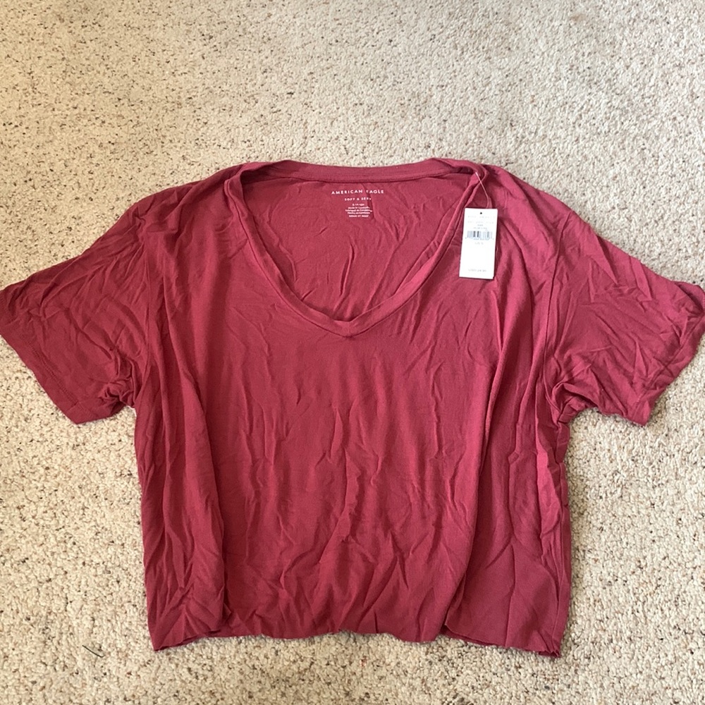 Soft basic wine colored tee